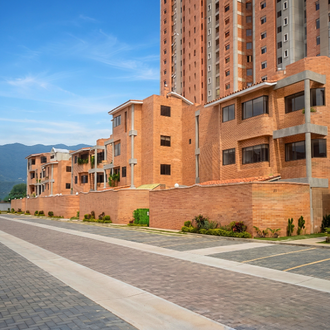 Conjunto Residencial Puente Piedra